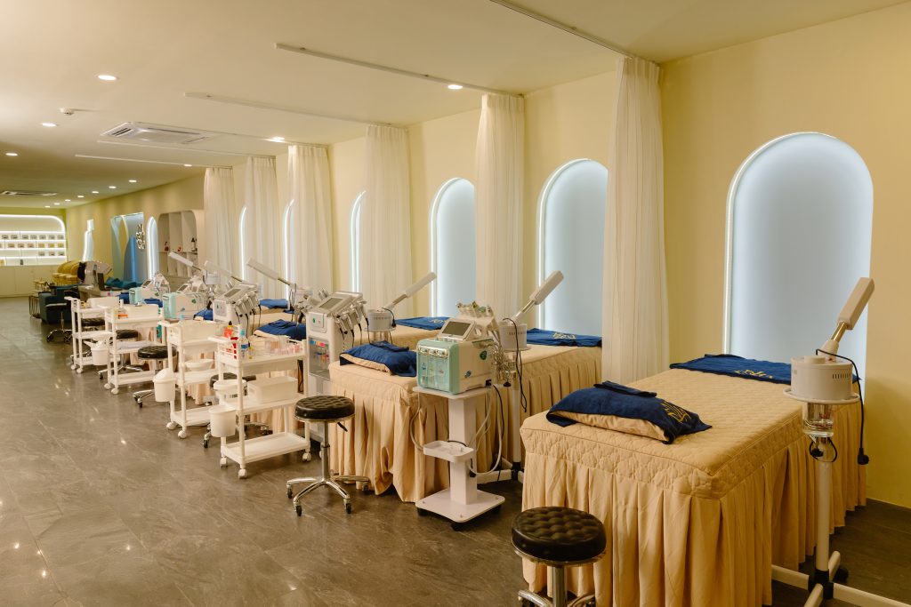LiA Spa Tân Phú - Chăm Sóc Da Công Nghệ Cao (1)
