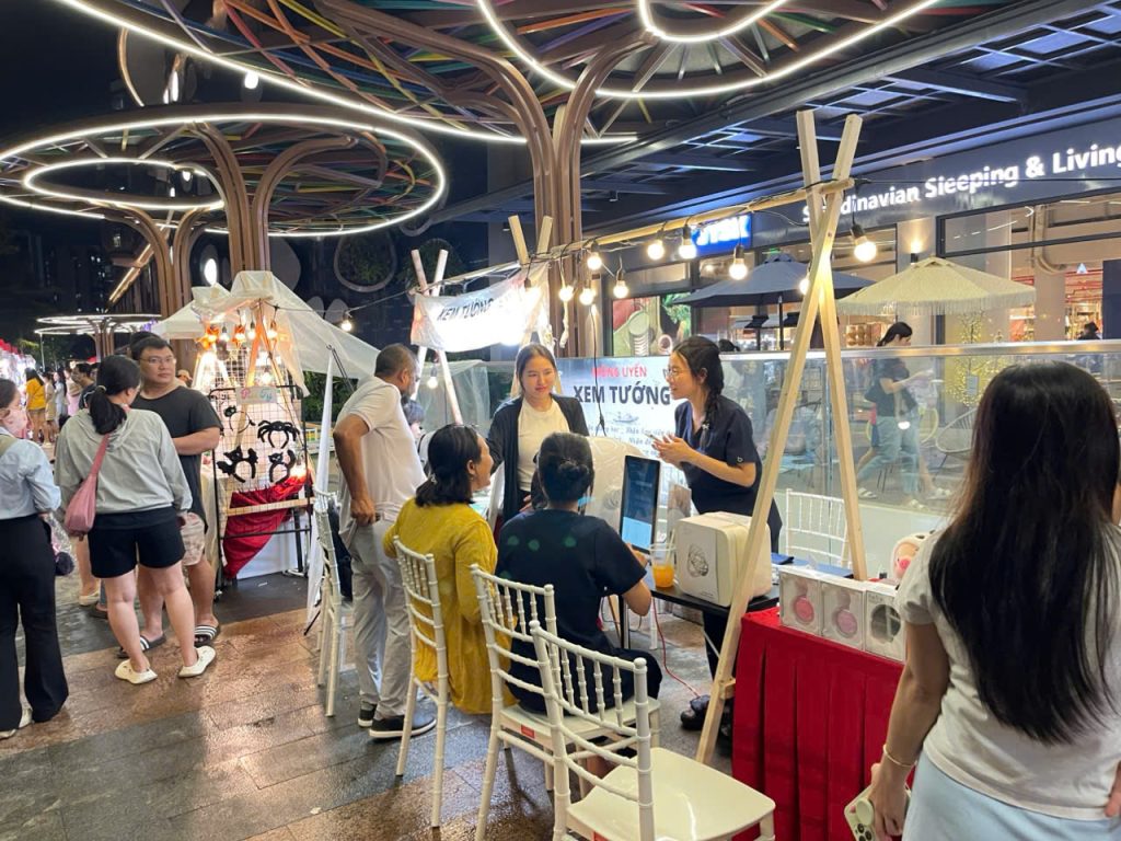 Trị Mụn Công Nghệ Cao Tân Phú – Liệu Trình Chuẩn Y Khoa Tại LiA Spa & Beauty